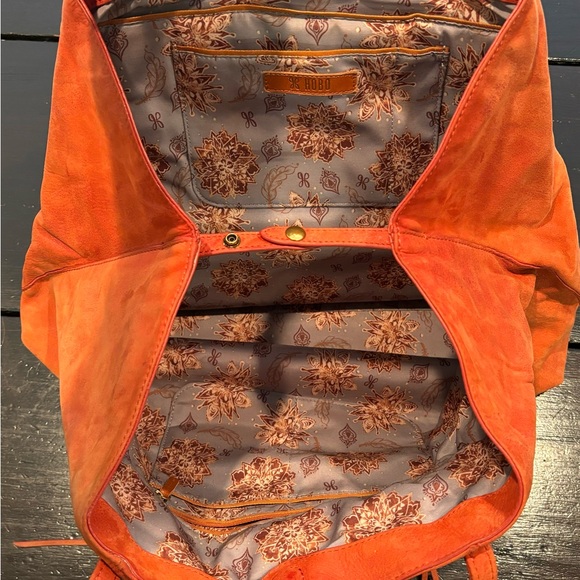 Hobo Kingston in color Lava, leather shoulder bag tote - Picture 2 of 5